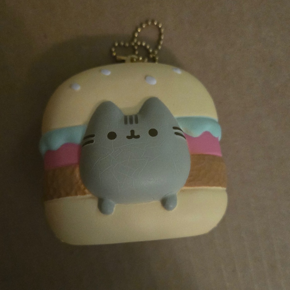 Pusheen Burger Squishy Keychain